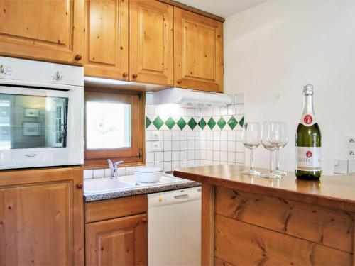 Apartment Les Capucins by Interhome