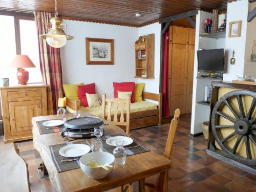 Studio Lognan-1 by Interhome