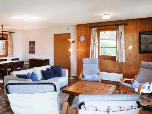 Chalet Chalet Enfin by Interhome