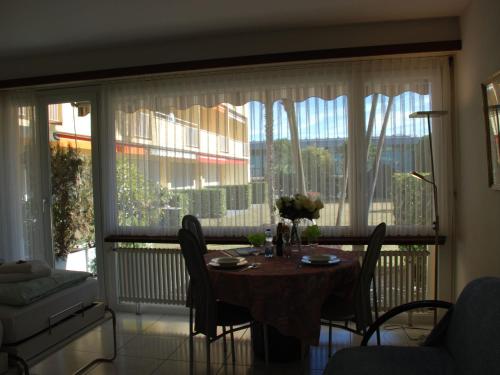 Χώρος καθιστικού στο Apartment Residenza Lido Apparment 8 by Interhome