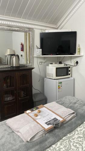 Η κουζίνα ή μικρή κουζίνα στο White River B & B