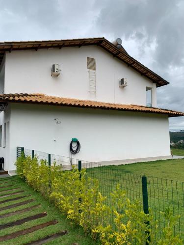 Κήπος έξω από το Apartamento MIRANTE DE ESCARPAS 204