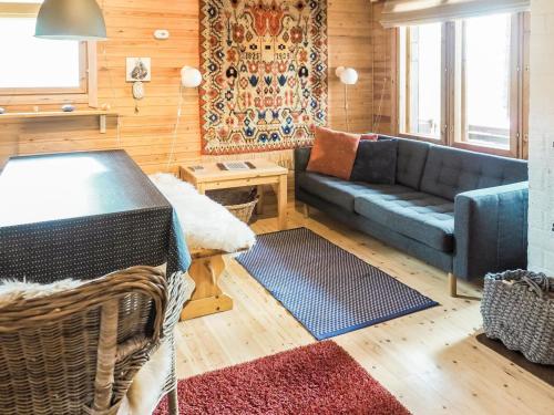 Et opholdsområde på Holiday Home Pikku-metso by Interhome