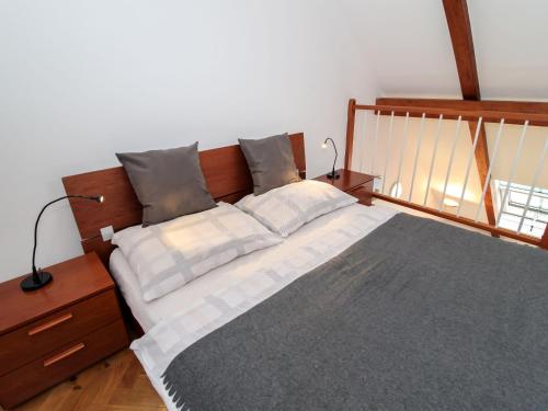Кровать или кровати в номере Apartment O21 by Interhome