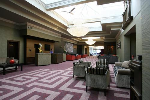 Posezení v ubytování Hillgrove Hotel, Leisure & Spa