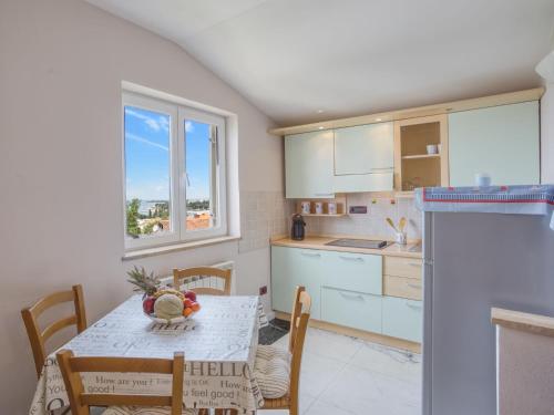 Apartment Daria-3 by Interhome