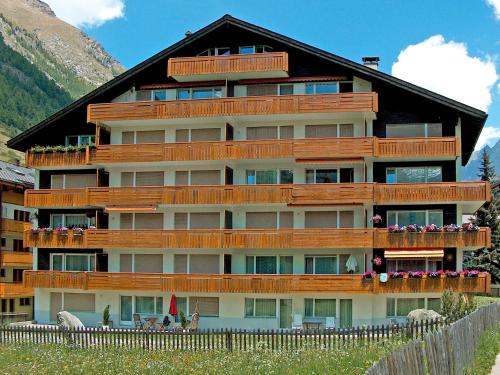 Apartment Granit-5 by Interhome