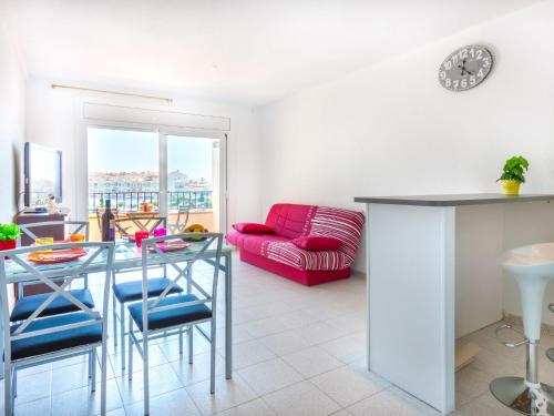Posedenie v ubytovaní Apartment Sant Maurici-19 by Interhome
