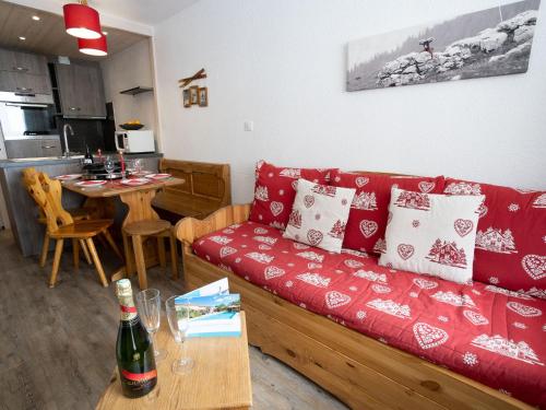 Apartment Le Hameau du Borsat - Val Claret-8 by Interhome