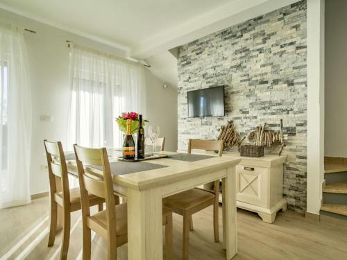 Holiday Home Dario by Interhome