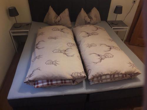 Postel nebo postele na pokoji v ubytování Haus-Claudia