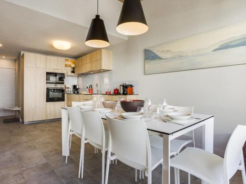 Gallery image of Apartment Les Hauts du Val Claret - Val Claret-21 by Interhome in Tignes