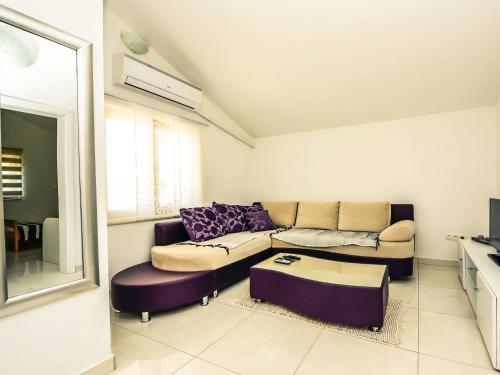Χώρος καθιστικού στο Apartment Mirjana-1 by Interhome