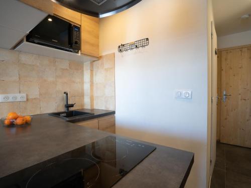 Studio Le Curling B - Val Claret-39 by Interhome