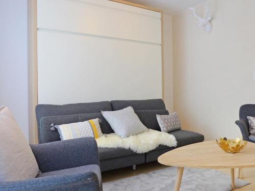 Apartment Le Mans by Interhome