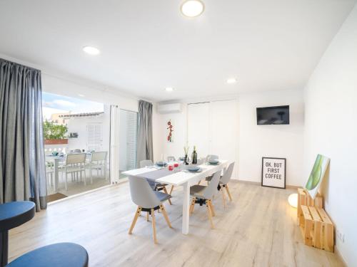 Posezení v ubytování Apartment Can Josep by Interhome