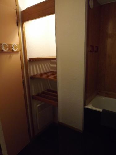 Баня в Apt For 4 With Balcony At The Plagne