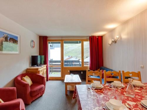 Apartment Le Schuss - Val Claret-6 by Interhome