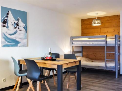 Apartment L'Espace Montagne-16 by Interhome