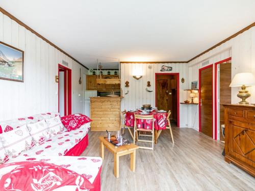 Apartment Baikonour-5 by Interhome