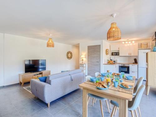 Apartment Paesu Pimpan by Interhome