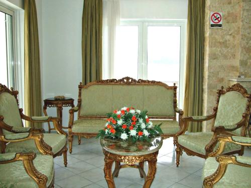 Posezení v ubytování Kristallia Rooms