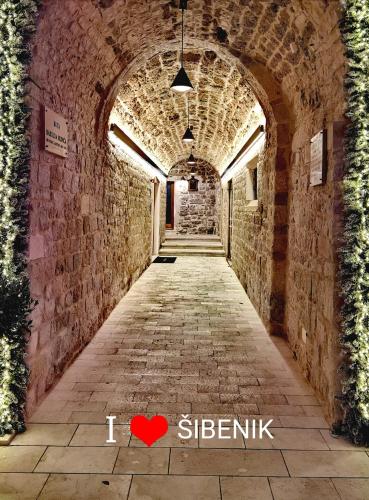 Φωτογραφία από το άλμπουμ του XY Suites - Design Apartments στο Σίμπενικ