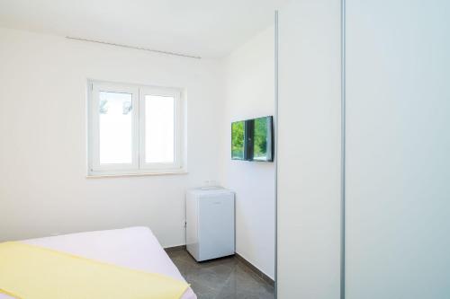 Apartment and Rooms Mato