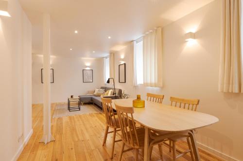 The Yellow House - Duplex