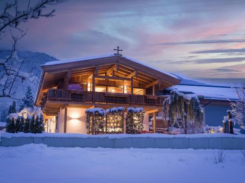 Το Chalet zum Schneider Mascht τον χειμώνα