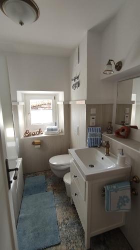 Appartements Fanny tesisinde bir banyo