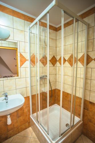 Ένα μπάνιο στο Willa Grań Jacuzzi & Sauna