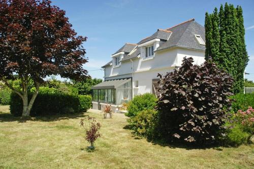 Holiday Home near St Jean du Doigt Beach
