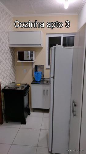 Η κουζίνα ή μικρή κουζίνα στο Residencial da Recife