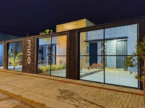 Flats do Lagoの敷地内または近くにあるプール
