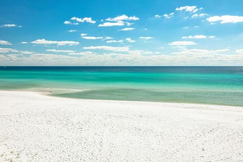 a beach with the ocean and the sky at Gulf Blue Haven of Grayton Beach in Santa Rosa Beach