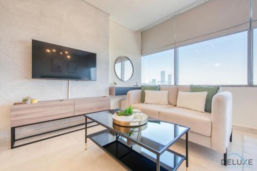 Great Value Stylish Studio with Pool & Stunning Views by Deluxe Holiday Homes