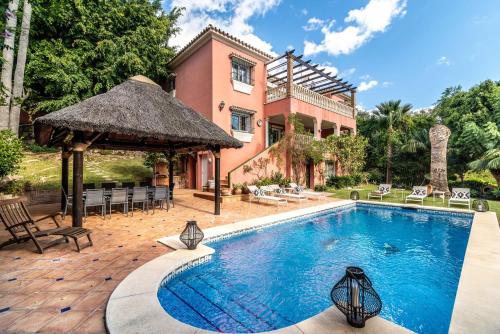 Kolam renang di atau di dekat VACATION MARBELLA I Villa Adelfas, Andalusian Style, Private Pool, Sea View