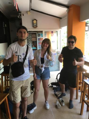 Clientes alojados en Voyagers Hostel
