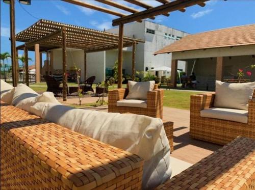 Гостиная зона в Muro Alto Condomínio Clube Apt 316