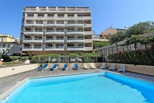 Foto dalla galleria di Nice Apt For 4 In Cannes a Cannes