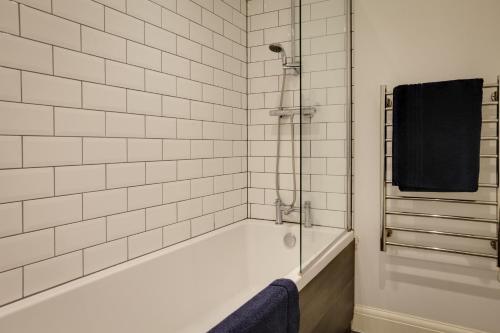 Ένα μπάνιο στο Studio Apartment - Central Chelmsford Location
