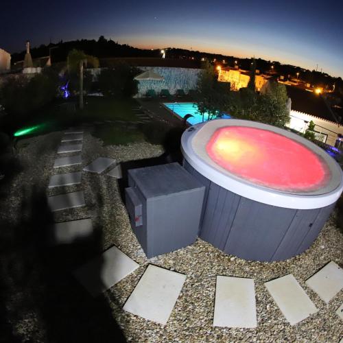 Πισίνα στο ή κοντά στο Carvoeiro B&B and SPA