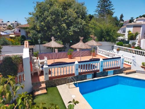 Swimmingpoolen hos eller tæt på Nerja Sun Apartments Lola Bajamar