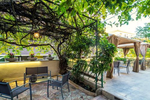 GARDEN HOUSE - Luxury Guest House - Self check-in only