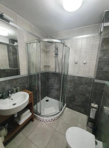 Ένα μπάνιο στο Baltic Cliff Apartamenty