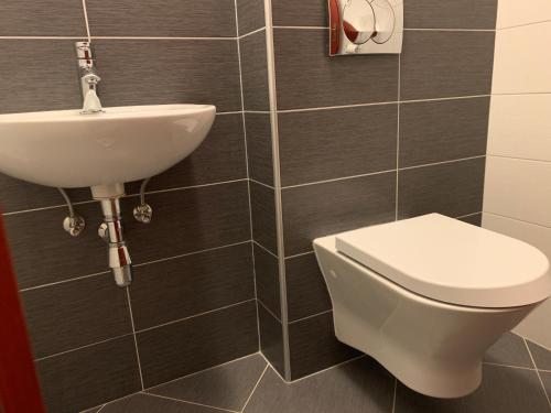 Kúpeľňa v ubytovaní Villa Pineta