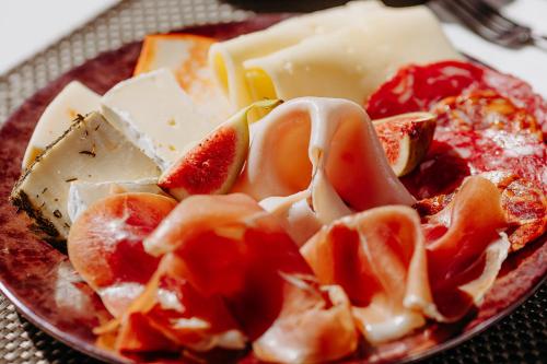 ファームステイの敷地内または近くでの食事または食べ物