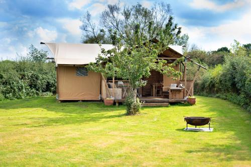 Finest Retreats - Rusty Lane, Safari Lodge tesisinin dışında bir bahçe