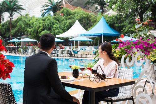 Επισκέπτες που μένουν στο InterContinental Chengdu Global Center by IHG
